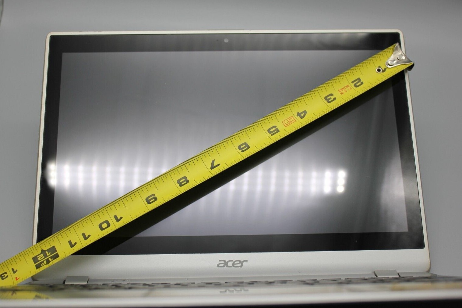 Acer Aspire V5 Series Touchscreen Laptop & Charger – UNTESTED – FOR PARTS ONLY