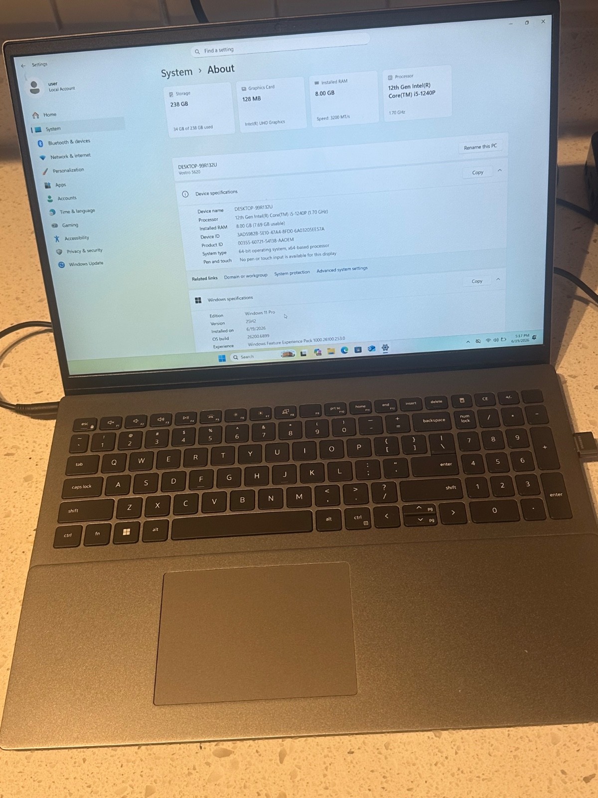 dell vostro 5620 laptop – intel i5 12th Gen