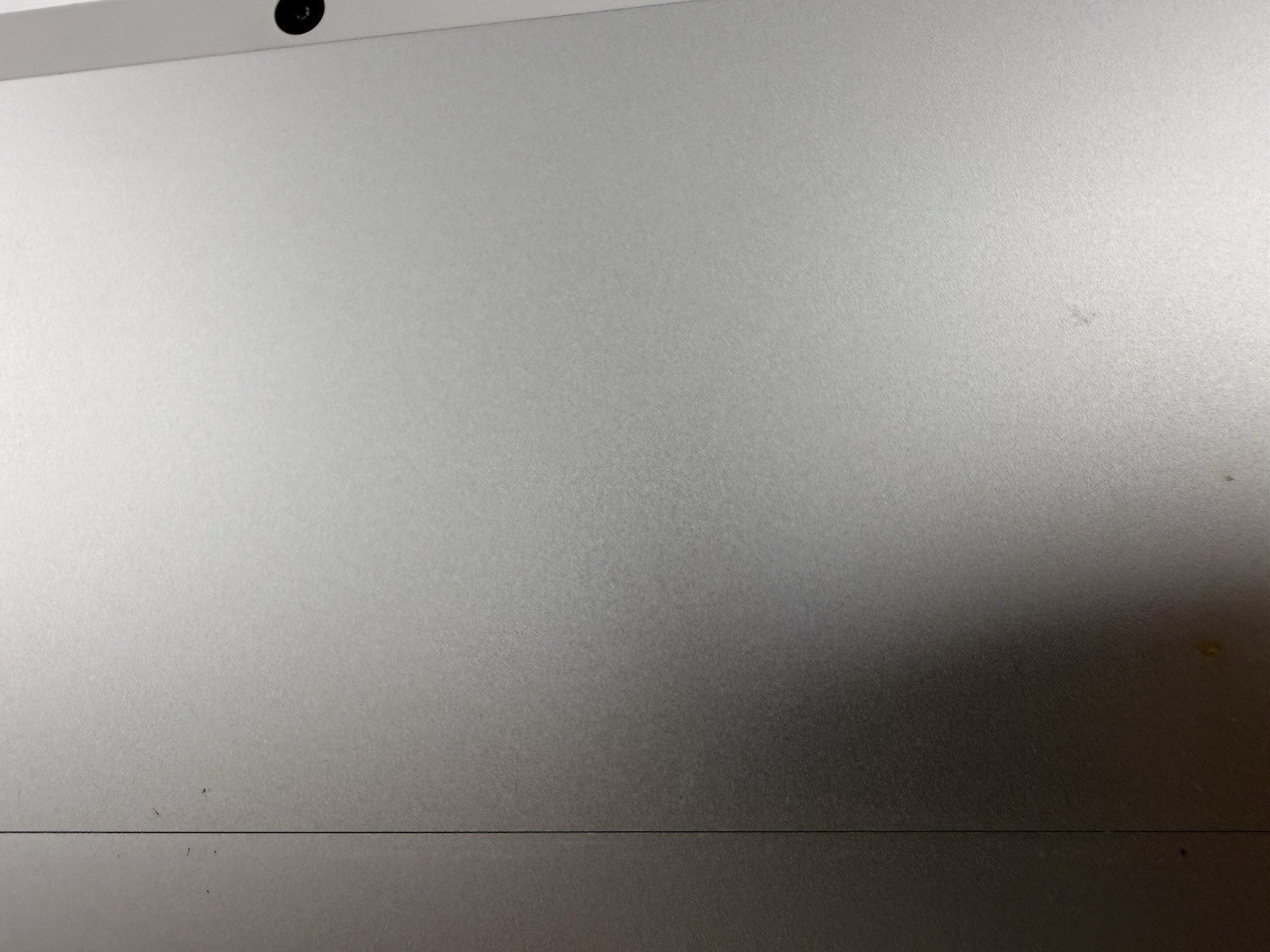 Microsoft Surface Pro 8 (1982) i5-1145G7 – 16GB RAM – 256GB 120Hz – Win 11 Pro
