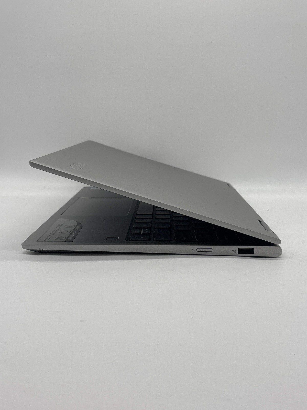Lenovo Yoga 730-13IKB 2-in-1 i5-8250U 8GB RAM 256GB SSD Used