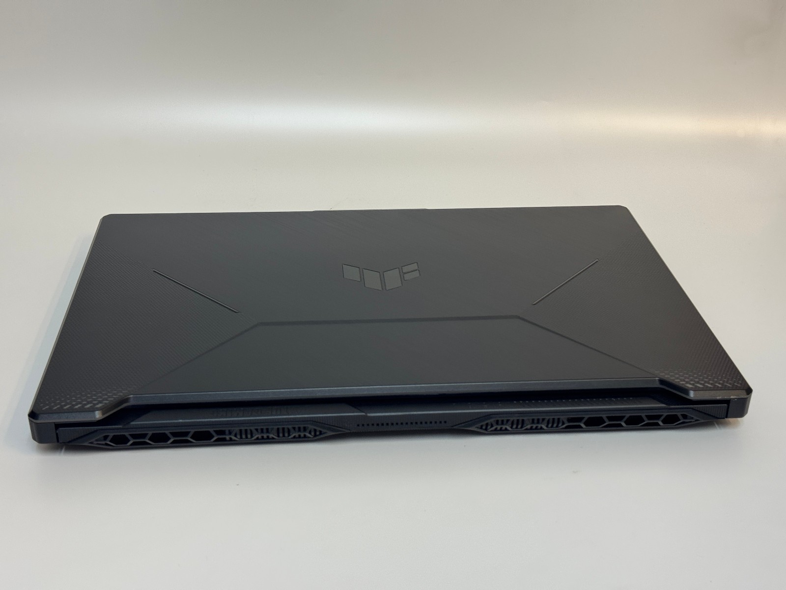 ASUS TUF Gaming A17 | Ryzen 7 7435HS | 16GB RAM | 1TB M.2| RTX 2050 4GB | Win 11