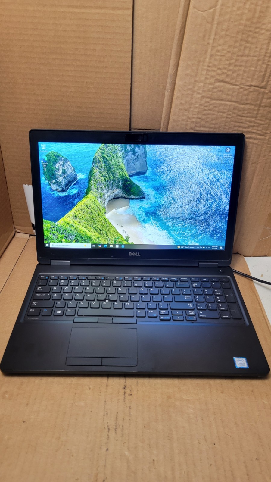Dell Precision 3520 Laptop | i7-7820HQ 2.9GHz | 32GB RAM | 1TB SSD | Win 10 Pro