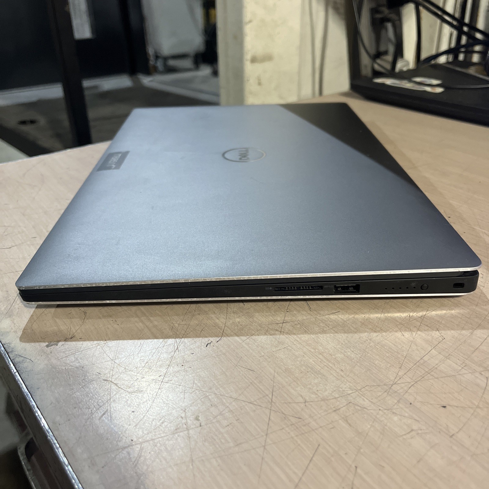 DELL PRECISION 5540 INTEL CORE I9-9880H 2.30GHZ 16GB RAM NO HD