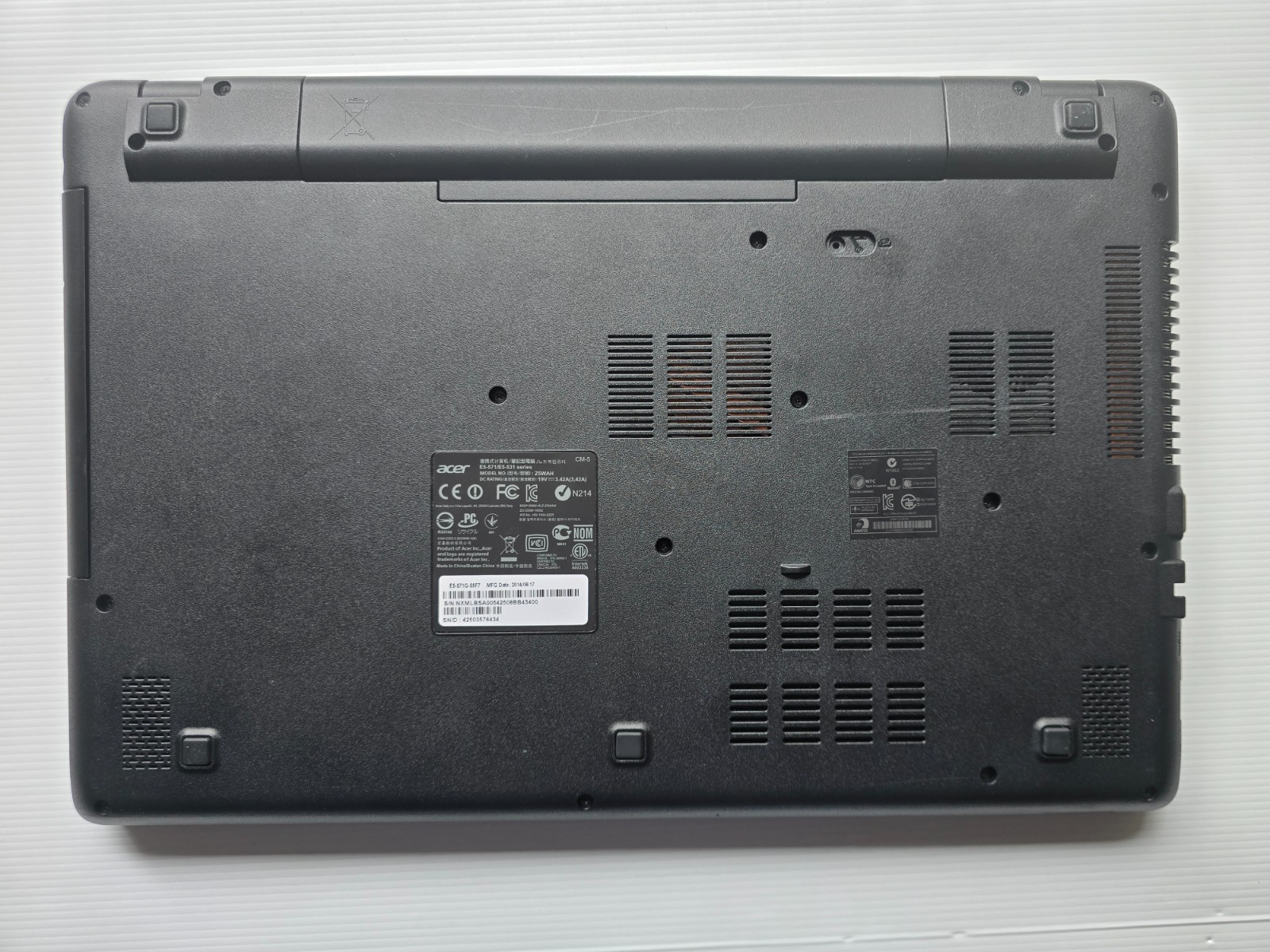 Acer Aspire E 15 – E5-571G-55F7 Laptop