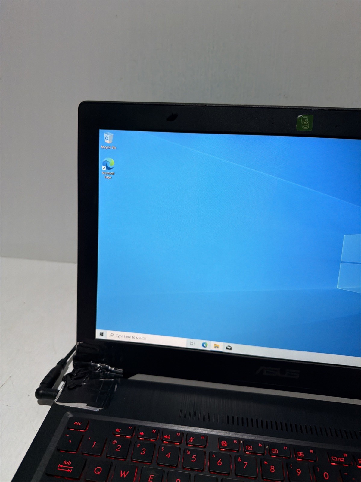 Asus FX503VD 15″ Laptop i7-7700HQ 8gb Ram 128gb SSD Windows 10 Home Hinge DMG