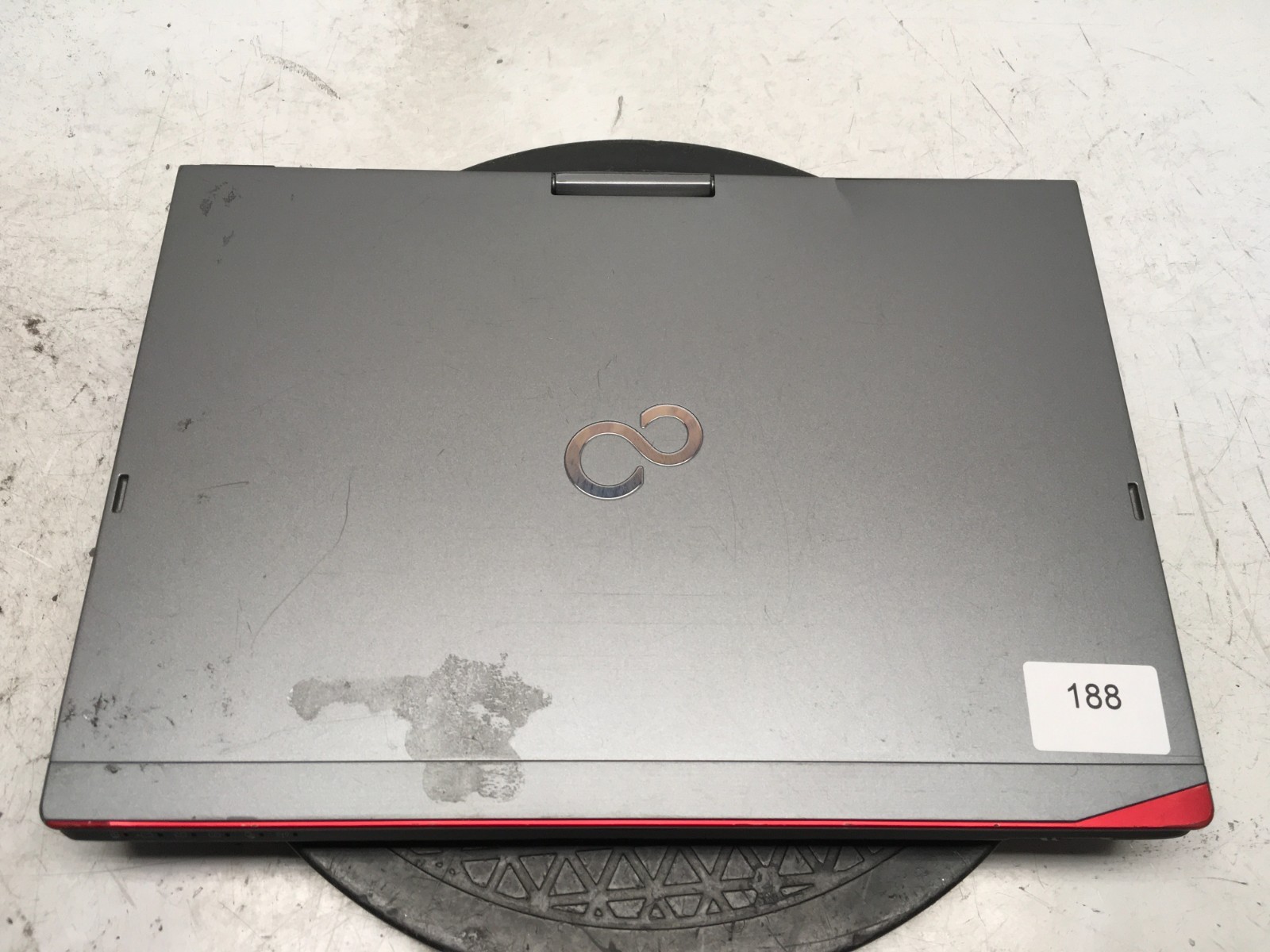 Fujitsu LifeBook AT726 Intel i5-6300U 2.4GHz 12 GB NO HDD