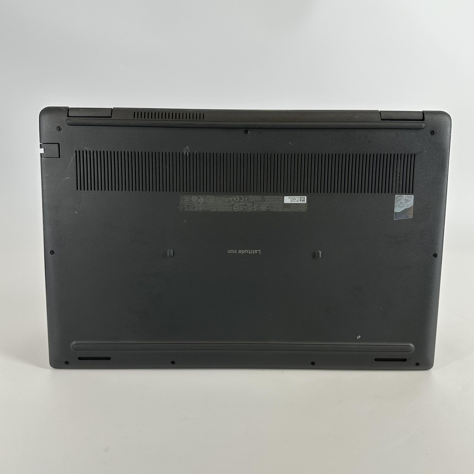 Dell Latitude 3520 15.6 Gray FHD i5-1135G7 2.40GHz 16GB RAM 256GB SSD Good