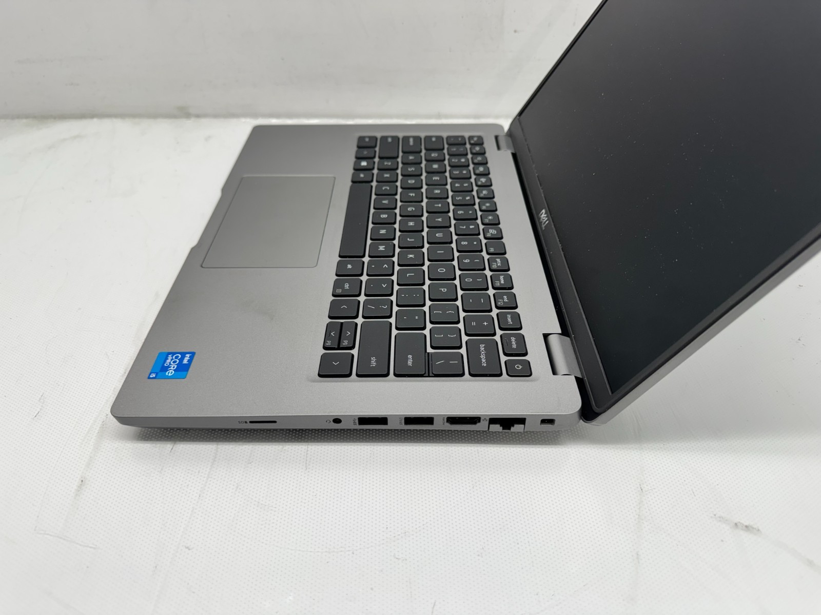 Dell Latitude 5421 Intel i5-11500H@2.9Ghz 16GB RAM 256G Win 11 *Read*