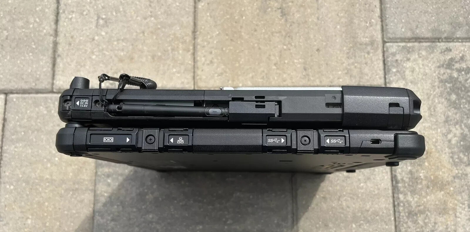 Panasonic Toughbook CF-33 2.80GHz Win 11 Core i7-7600U 16GB RAM 512GB SSD