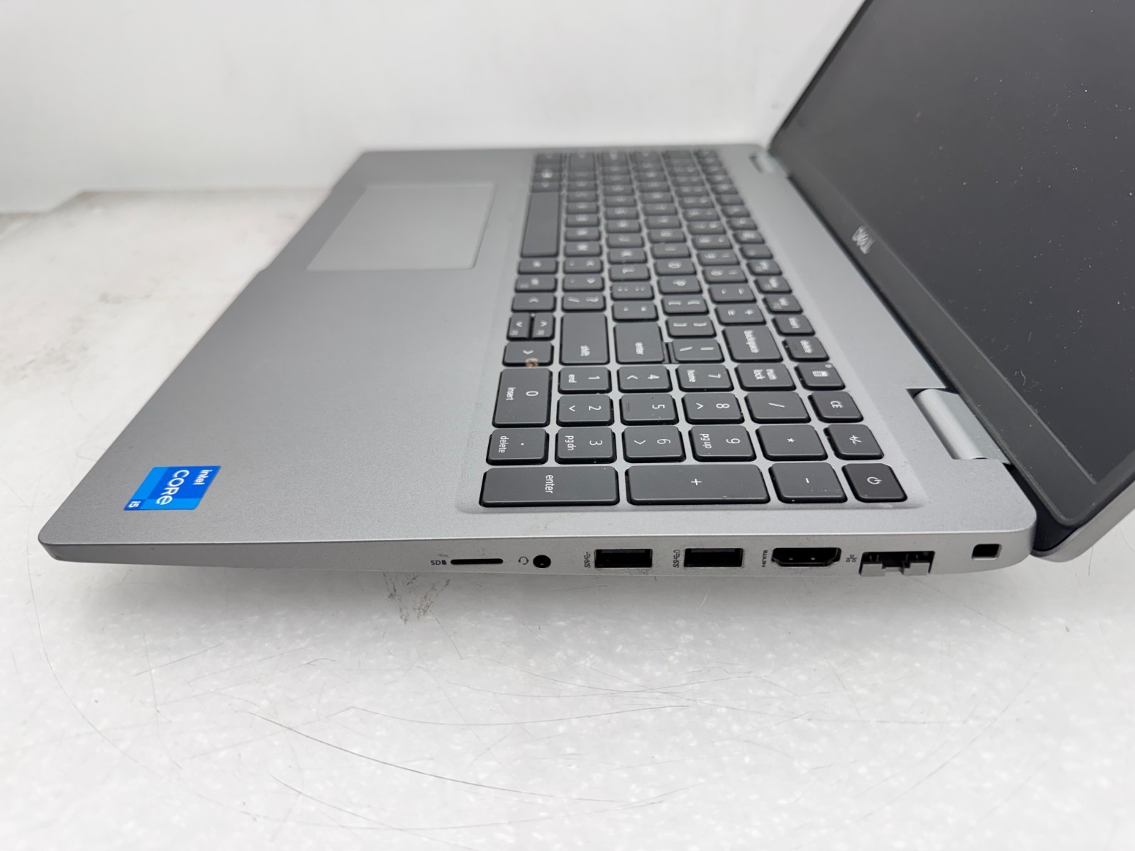 Dell Latitude 5520 Laptop Intel i5-1145G7@2.6GHz 16GB 256G Windows 11 w/AC