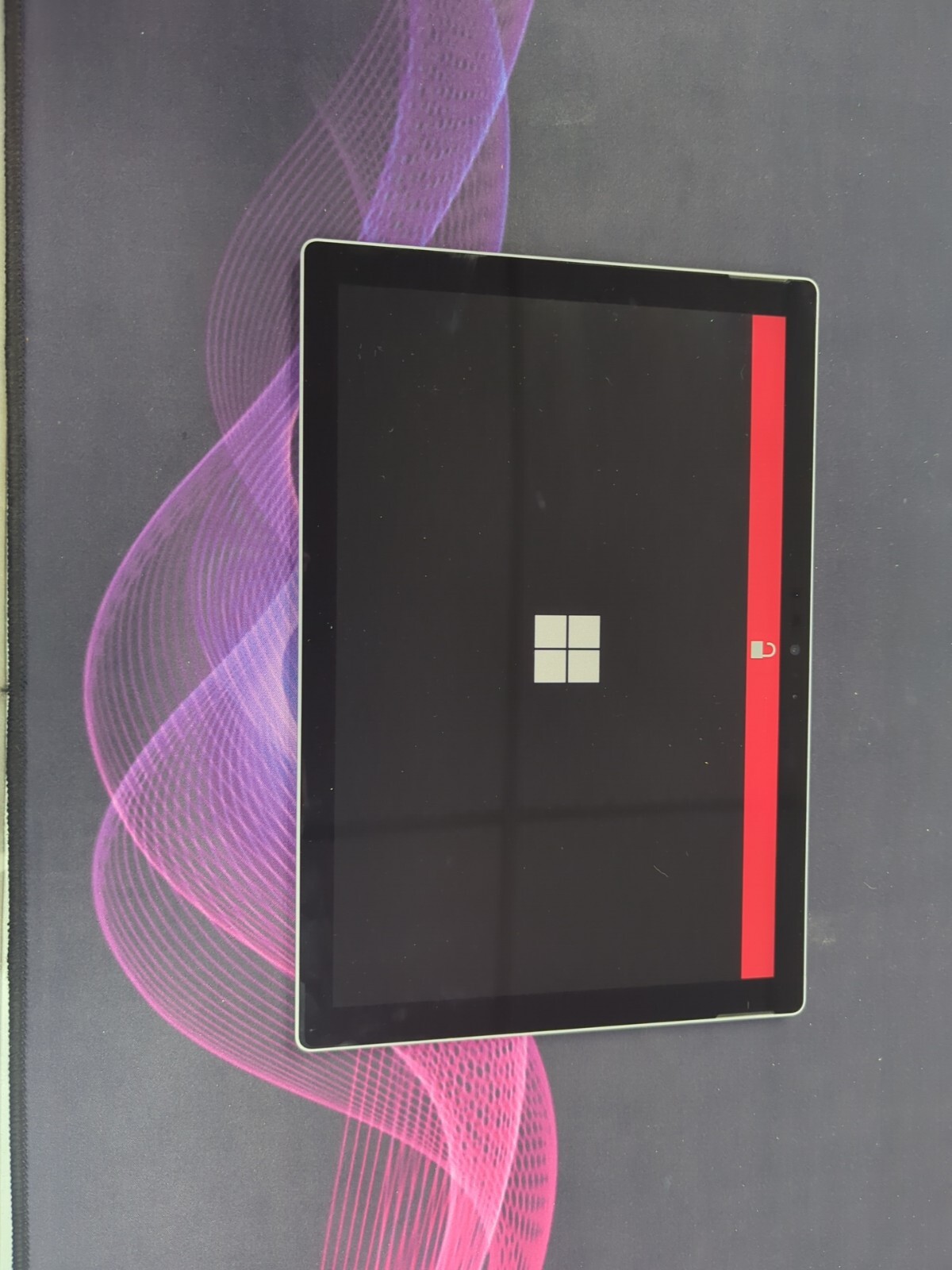 Surface Pro (5th Gen) M1796 i7 16GB RAM 512GB SSD *OS DOESN’T WORK* *POSTS*