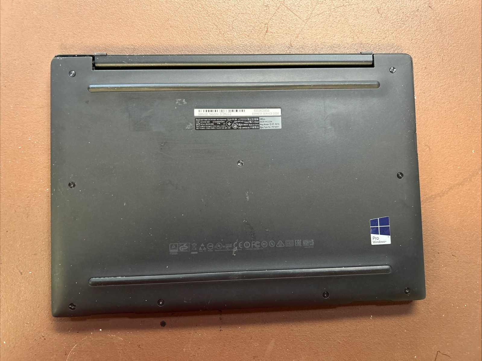 bad Dell Latitude 7370 13.3″ Touch m7-6Y75 as is for parts