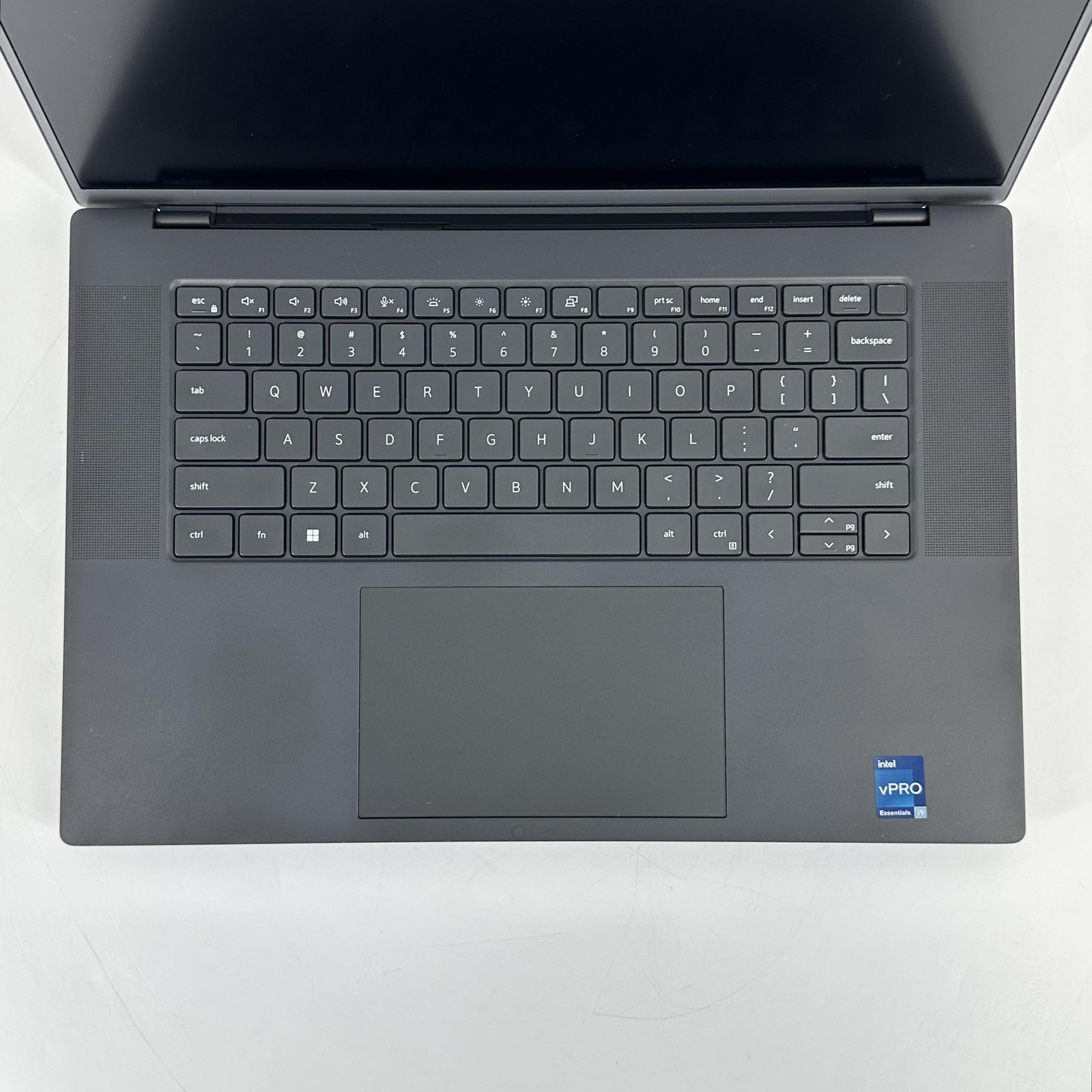 Dell Precision 5680 16 FHD+ 2.6GHz i9-13900H 64GB 1TB RTX 2000 Ada Bad Camera