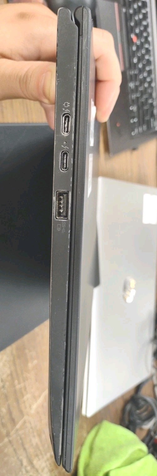 Lenovo ThinkPad x1 yoga 14″ W/ i5-8350U 1.7ghz, 16GB, 256GB, TOUCH, STYLUS.