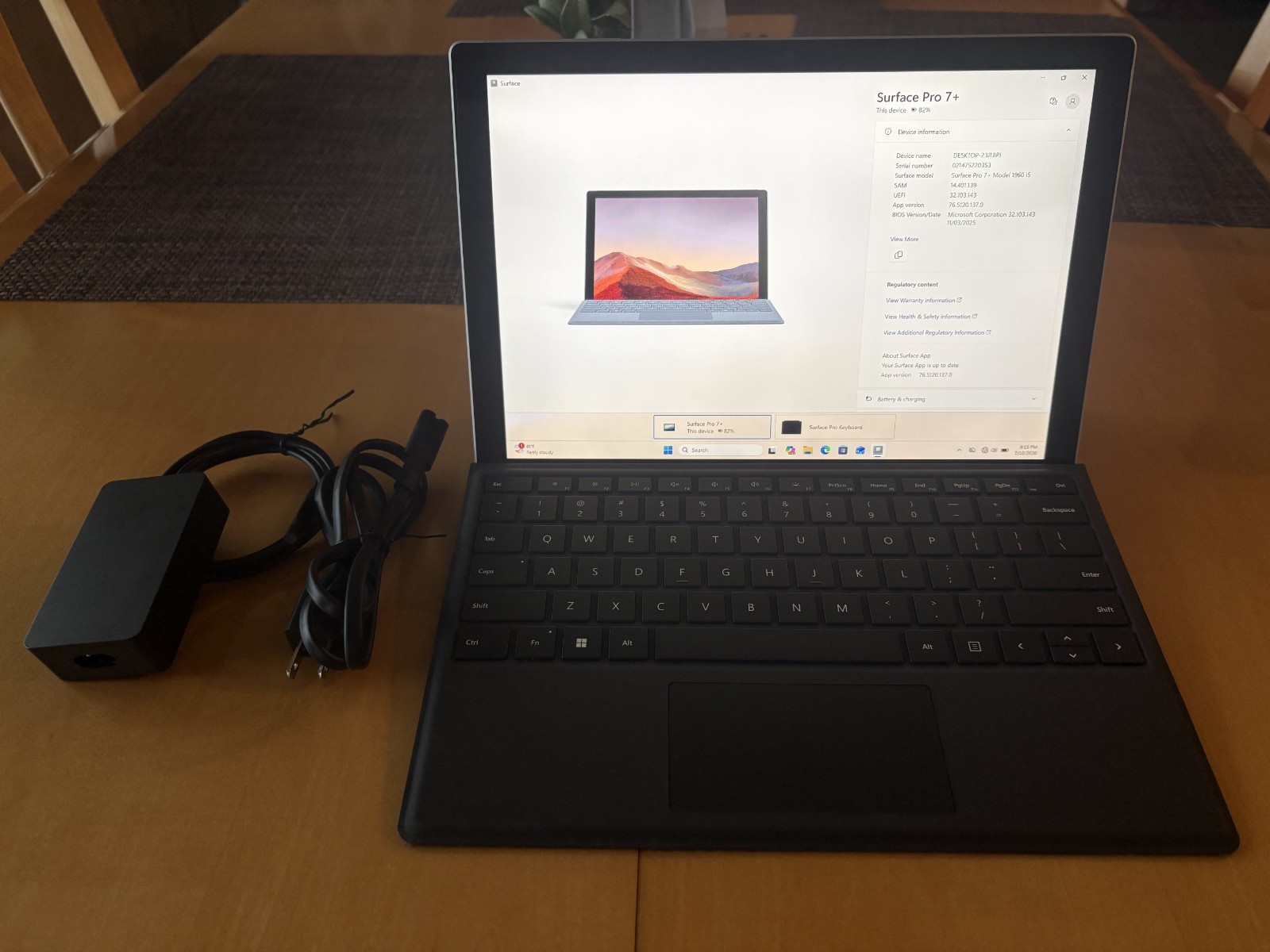 Microsoft Surface Pro 7+ 1960 Intel i5-1135G7 8GB RAM 128GB SSD with 1661 Dock
