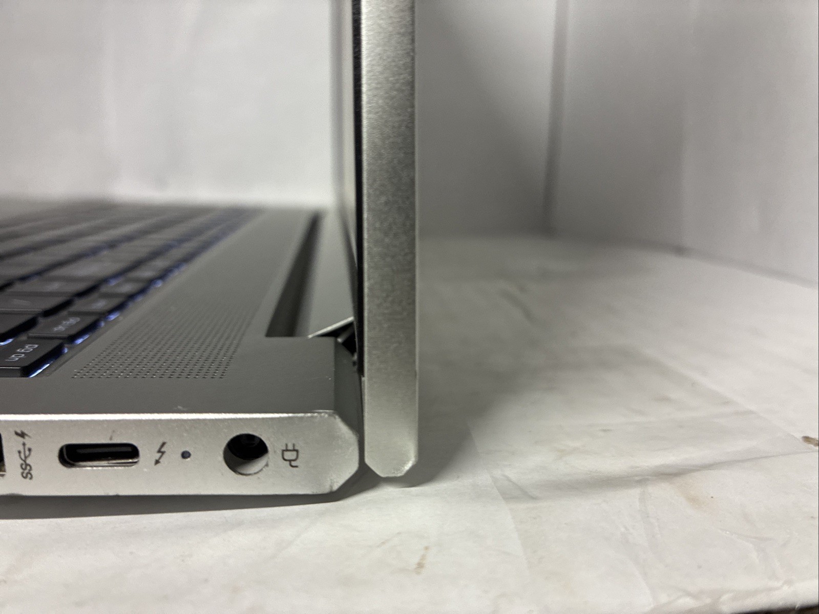HP EliteBook 650 G9 15.6″ Laptop i5-12th Gen 16GB 256GB SSD Win 11 Pro – No Cord