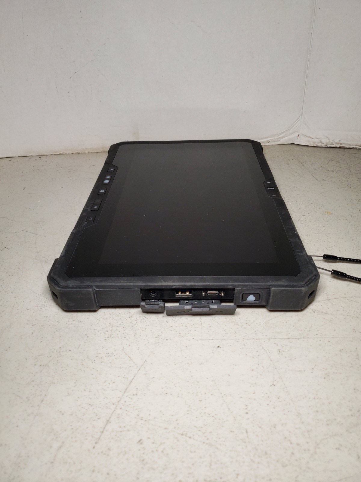 Dell Latitude 12 Rugged 7202 11.6″ M-5Y71 8GB RAM 256GB SSD WIN10 NO BATTERY #69