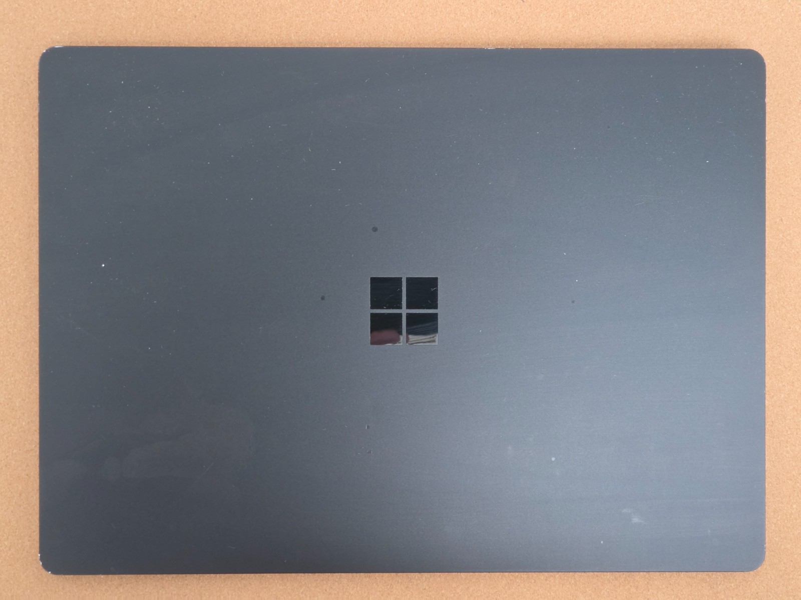 Microsoft Surface Laptop 4 i7-1185G7 13.5″ Touch 32GB Ram 1TB SSD Win 11 Pro
