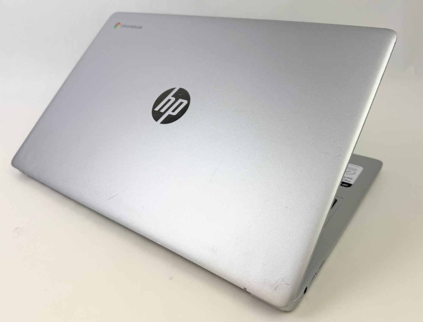 HP Chromebook 15a-nb0013dx 15.6″ HD Intel N200 8GB 64GB eMMC Chrome