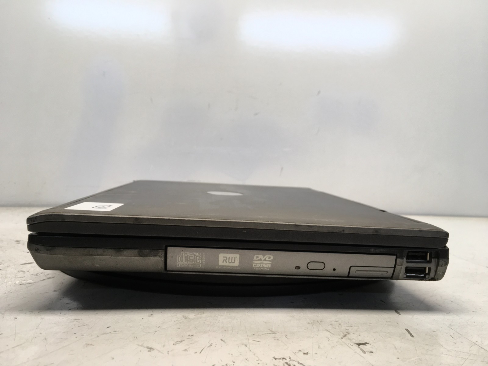 Dell Latitude D630 Intel Core 2 Duo 2GB Ram 500GB HDD Windows XP