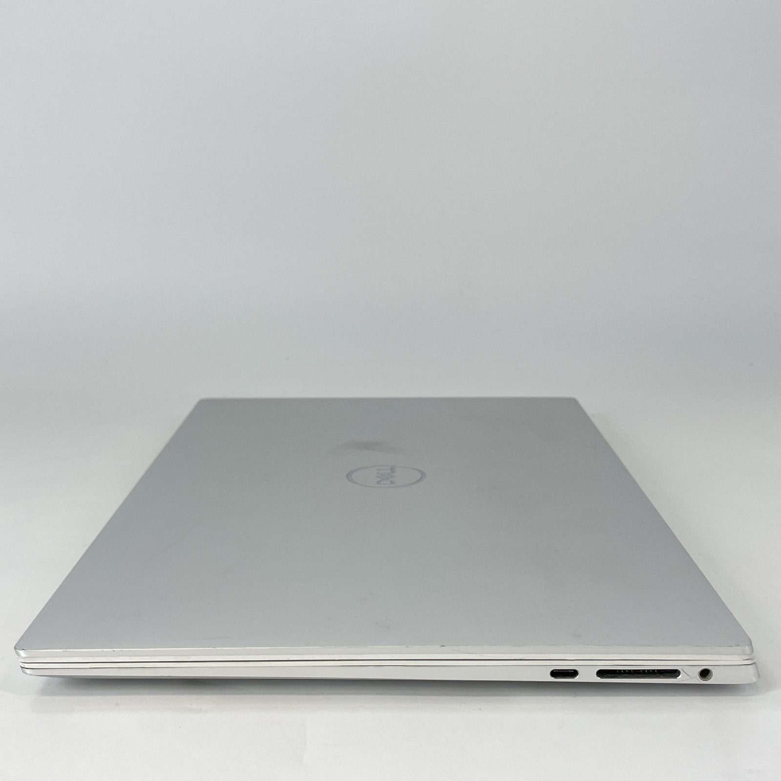 Dell XPS 15 9520 3.5K TOUCH 2.3 GHz i7-12700H 32GB 512GB SSD RTX 3050 GOOD
