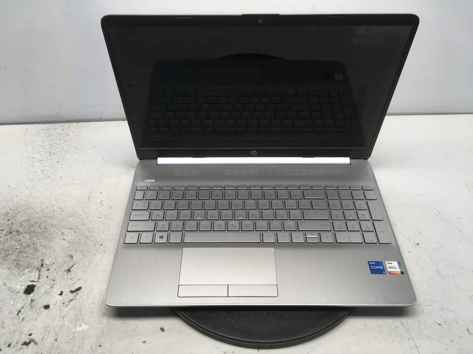 HP 15-DW3065ST Intel i5-1135G7 2.4GHz No RAM NO HDD No Batt