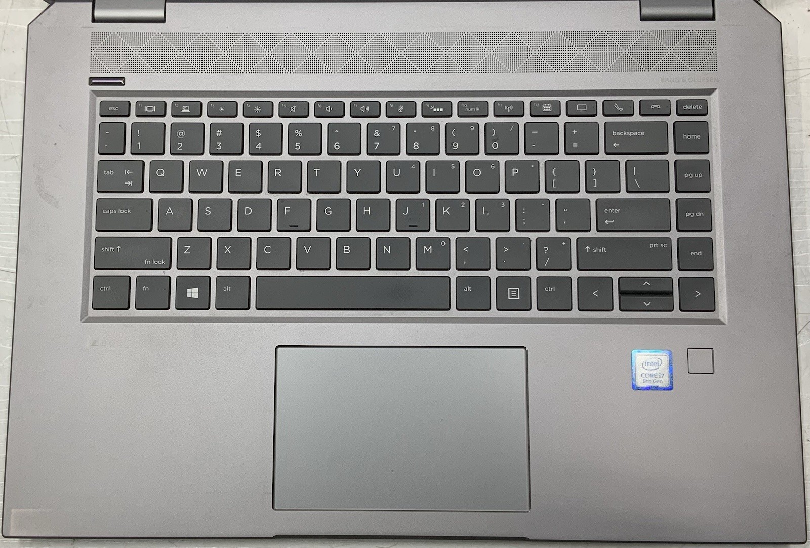 HP ZBook Studio G5 15.6″ – i7-8750H 32GB RAM, 512GB SSD, P1000, W10Pro