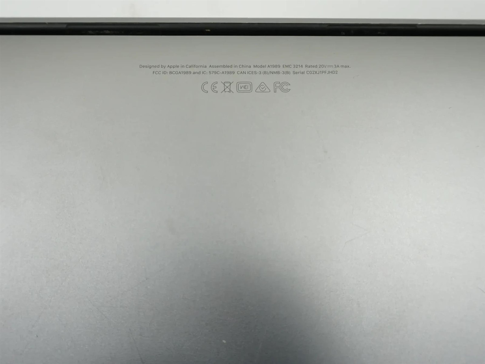 Apple MacBook Pro 2018 A1989 13.3″ Retina i5-8259U 2.3GHz 16GB 256GB Laptop