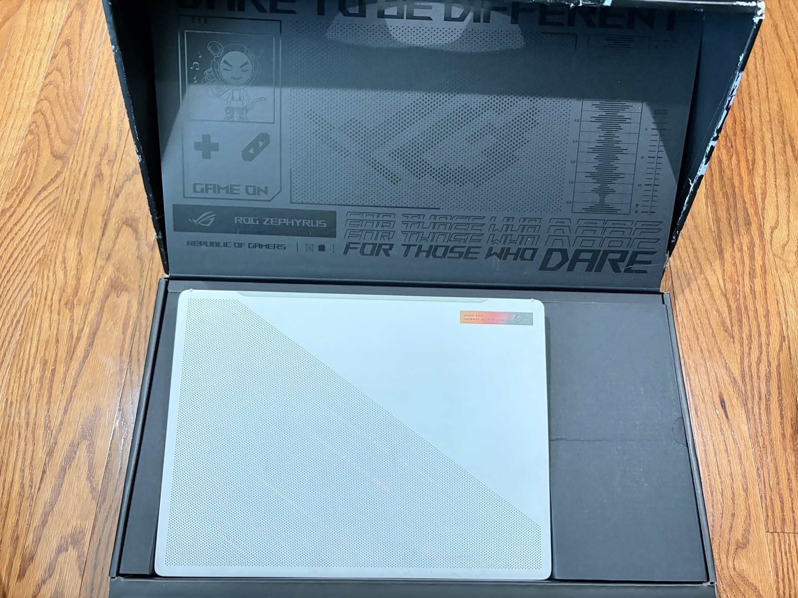 ASUS – ROG Zephyrus G14 (GA402XV) 165Hz Gaming Laptop AMD R9 RTX 4060 512GB