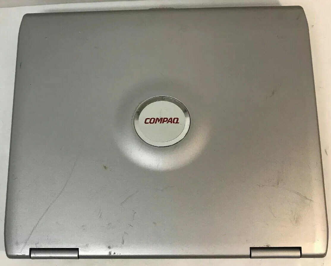 COMPAQ PRESARIO 2100 LAPTOP – FOR PARTS ONLY