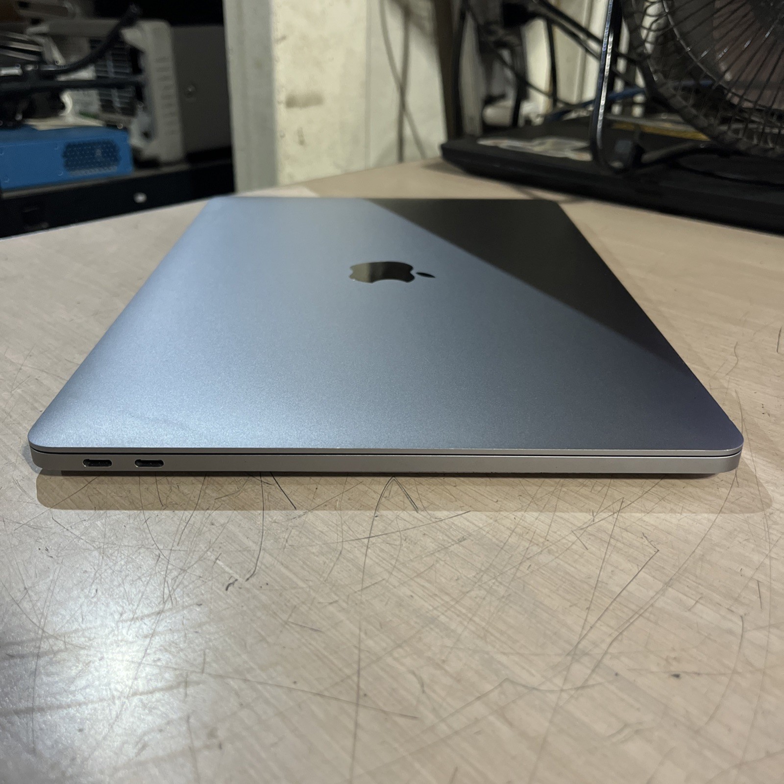 APPLE MACBOOK PRO 13″ MID-2017 CORE I5-7360U 2.3GHZ 8GB RAM NO HD