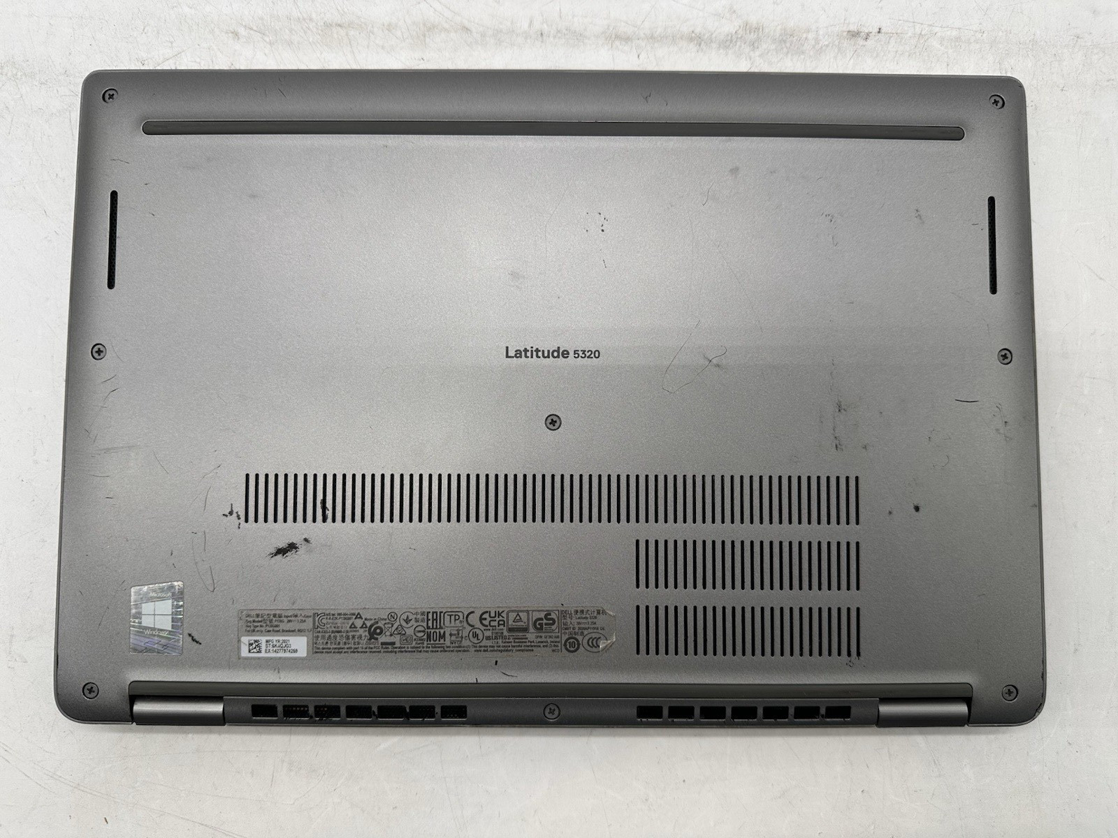 Dell Latitude 5320, i5-1135G7, @ 2.40GHz, 8GB RAM, 256GB NVMe-No OS/AC-Bad LCD