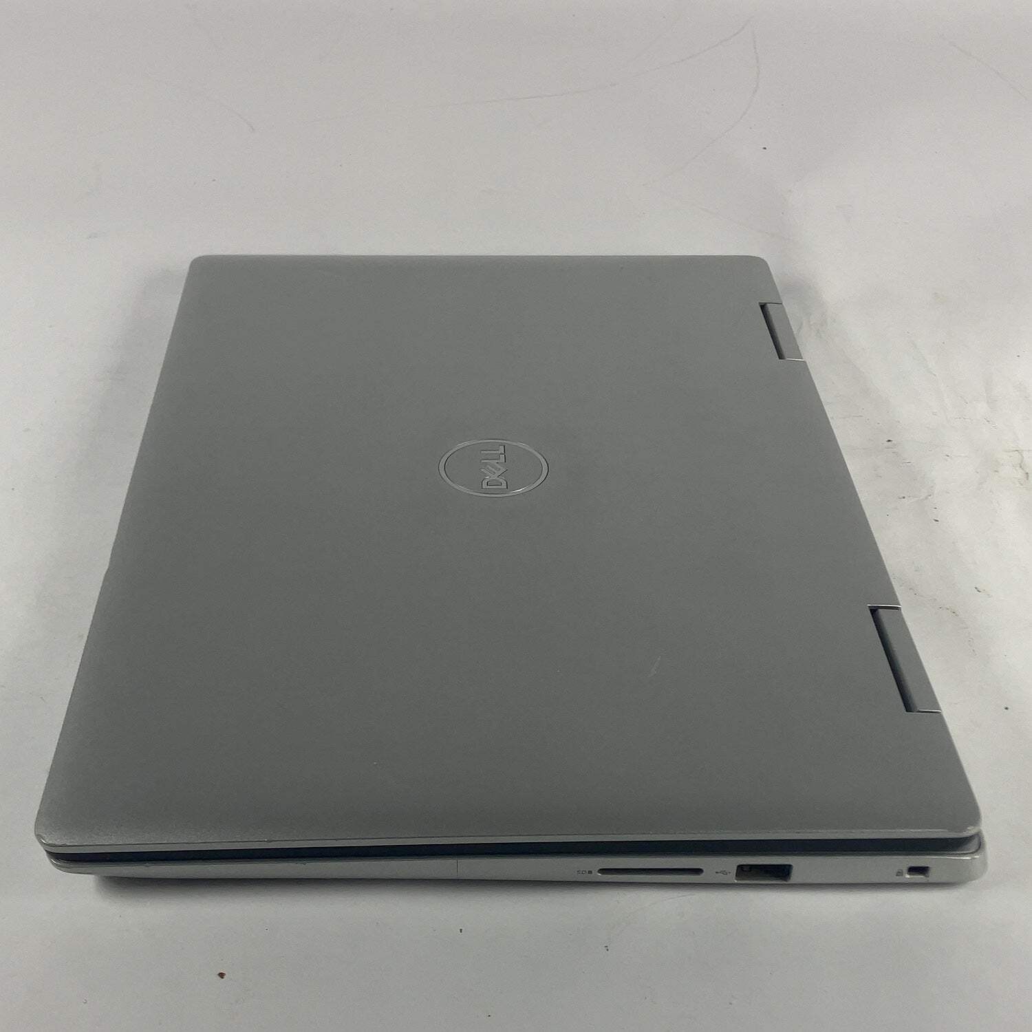 Dell Inspiron 5491 14″ i7-10510U 2.3GHz 8GB RAM 256GB SSD WIN 11