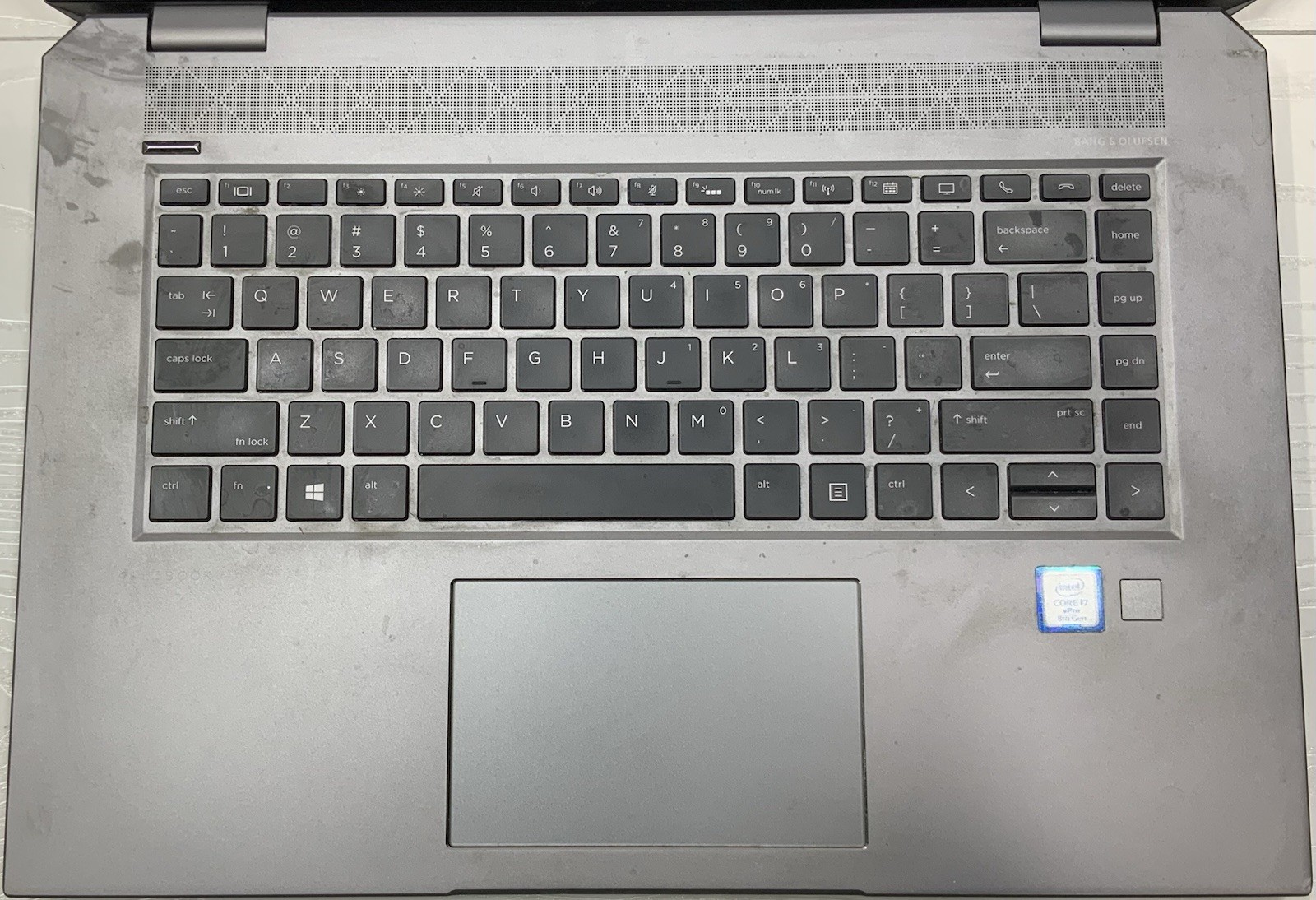 HP ZBook Studio G5 15.6″ – i7-8850H 32GB RAM, 512GB SSD, P1000 | Windows 10 Pro