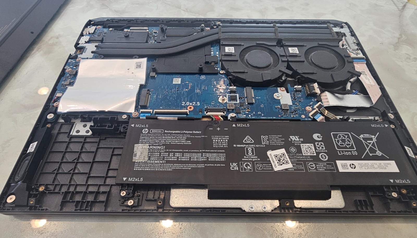 HP Victus 15-fb1013dx 15.6″ Ryzen 5 NO RAM / NO SSD “SOLD AS IS”