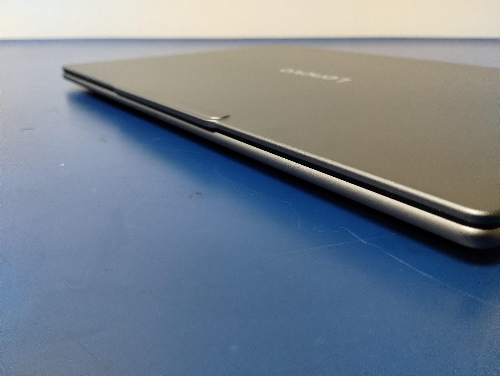 Lenovo Slim 7 14ILL10, Intel Core Ultra 7, 2.20 GHz, 32 GB RAM, 1 TB NVMe SSD