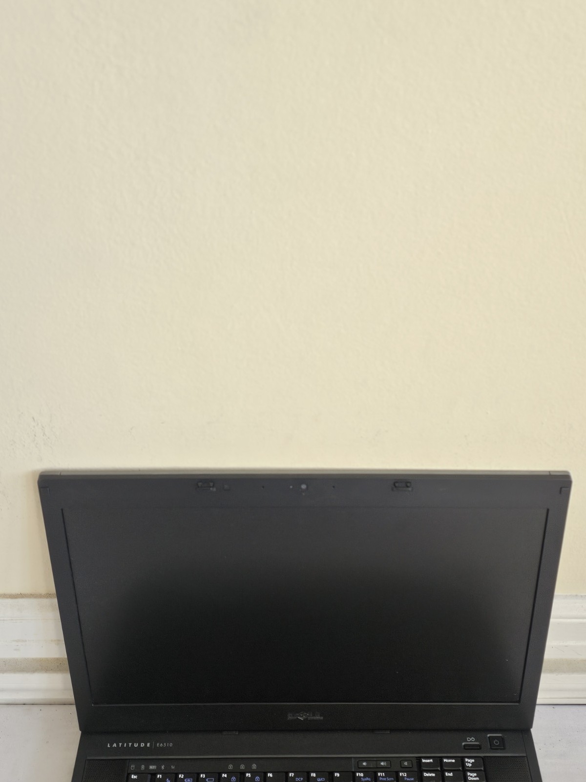 Dell Latitude E6510 Laptop – Intel i5-M560 – 2GB RAM – 160GB HDD – Windows 10