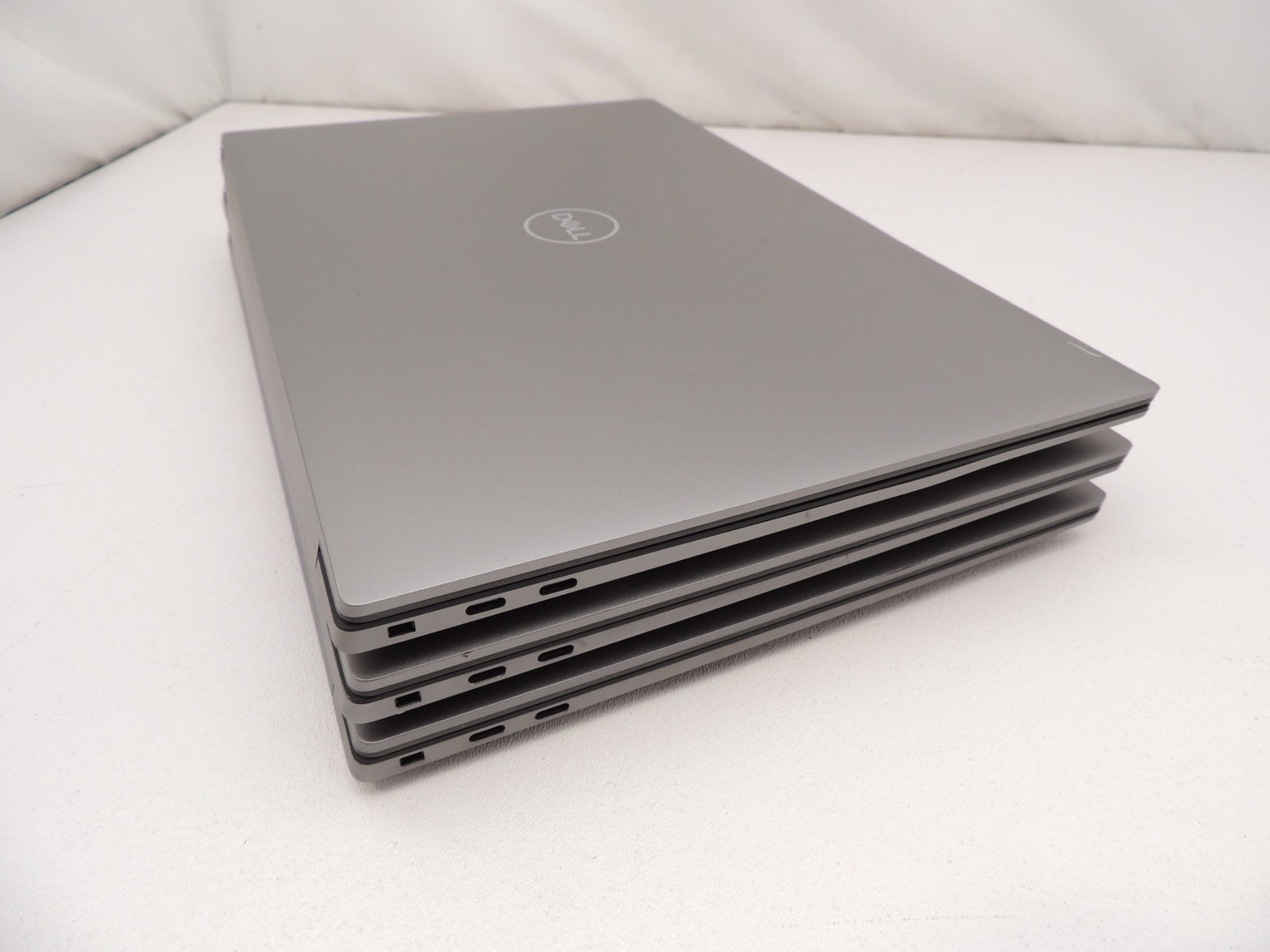 Lot of 3 Dell Precision 5570 i7 12800 8GB 512G RTX A1000 No Charger Laptop No OS