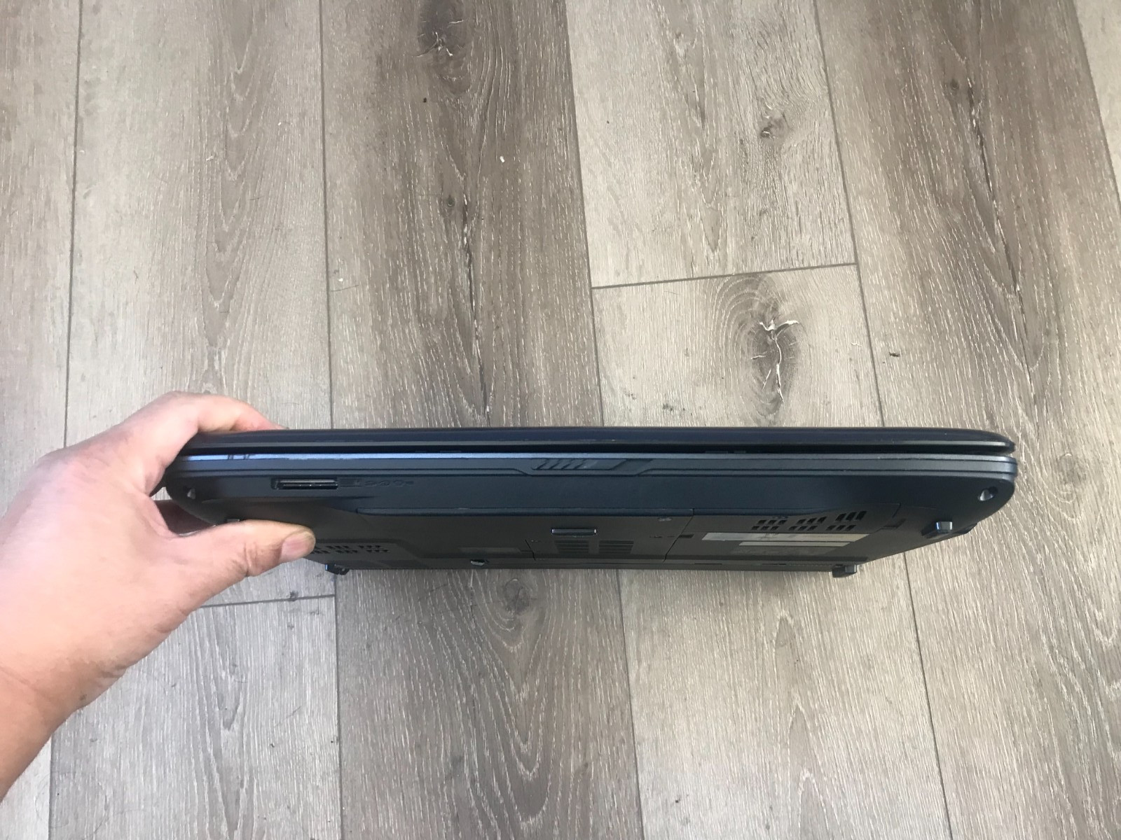 Acer Aspire 4730Z 14.1″ Intel Pentium Dual T3400 2.16GHz 4GB RAM 240GB SSD Win10