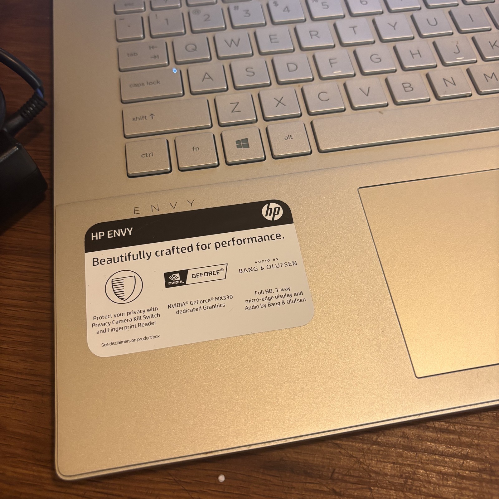 HP Envy 17m-cg0013dx Laptop i7-1065G7 1.3GHz 12GB 512GB SSD NVIDIA CRACKEDSCREEN