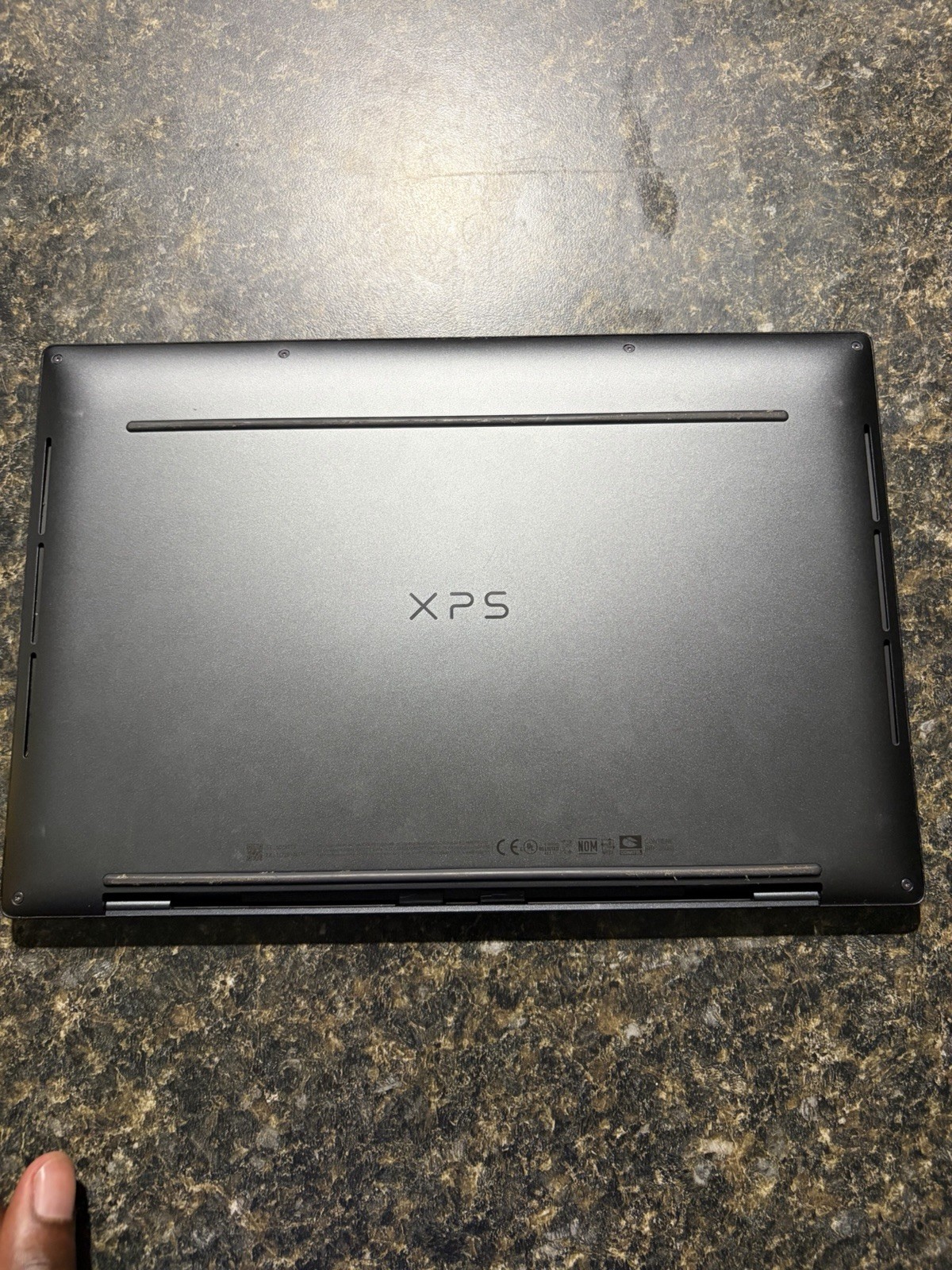 Dell XPS 13 Plus 9320 P151G 13” i5-1240P 1.7GHz 8GB RAM 512 GB SSD