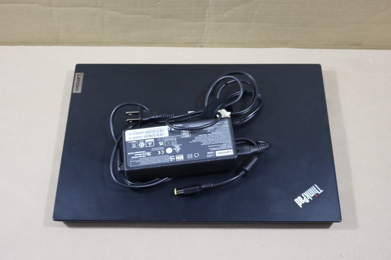 Lenovo ThinkPad T15p Gen 2 i7-11800H 2.3GHz 16GB 1 TB SSD NVIDIA GeForce GTX