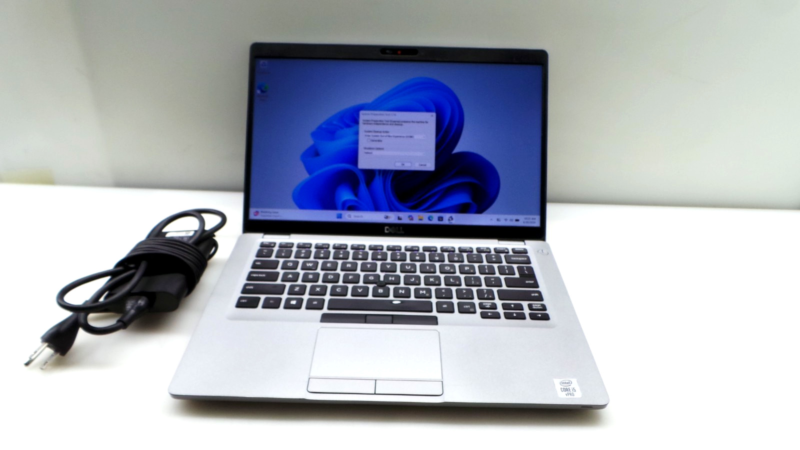 Dell Latitude 5410 | 14″ | i5-10310U 1.70GHz | 16GB RAM 256GB NVMe | WIN 11 PRO