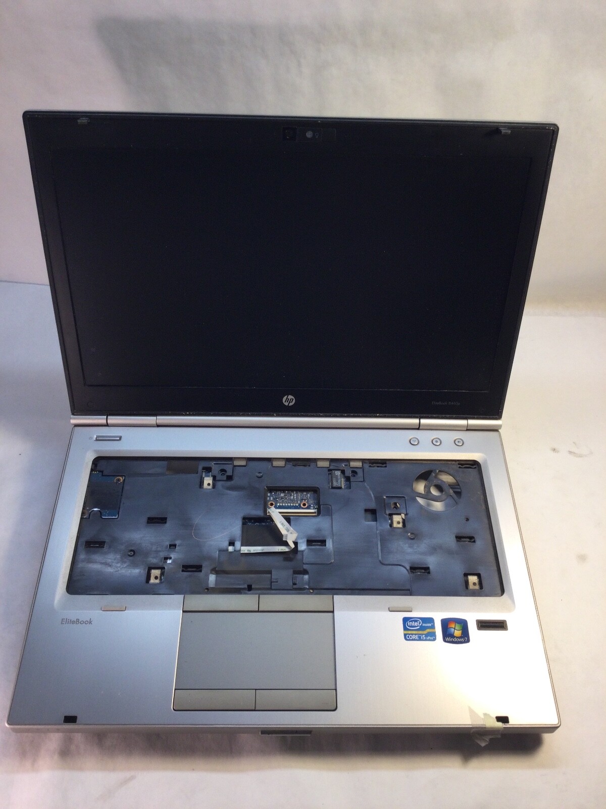 HP EliteBook 8460p 14″ Laptop Intel Core i5 2nd Gen- DOES NOT POWER/NO FAN- MZ