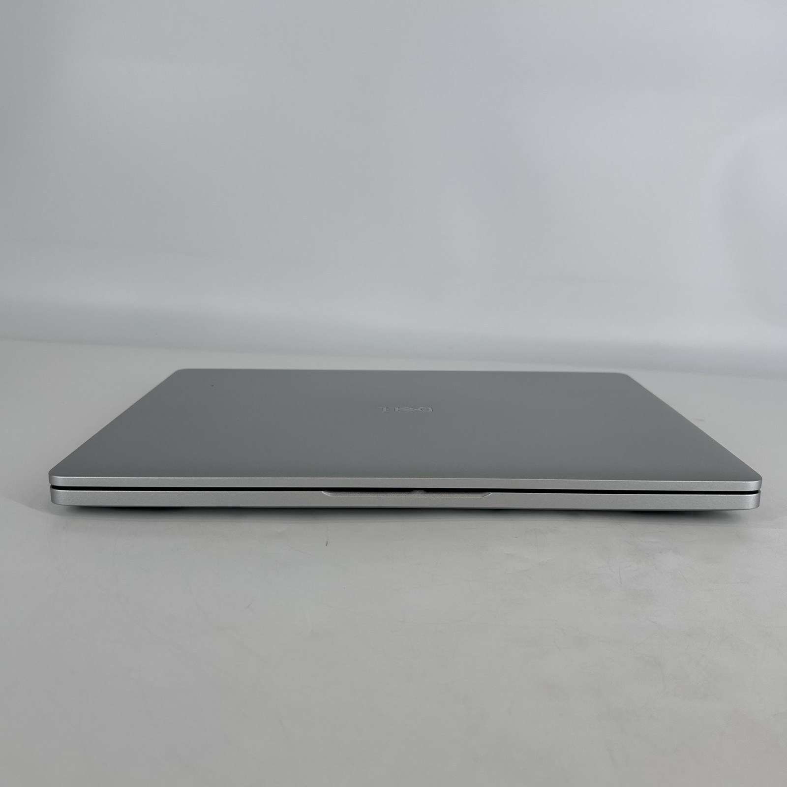 Dell Pro 14 PC14250 Platinum FHD+ 2.1 GHz Ultra 7 265U 16GB 512GB SSD Excellent