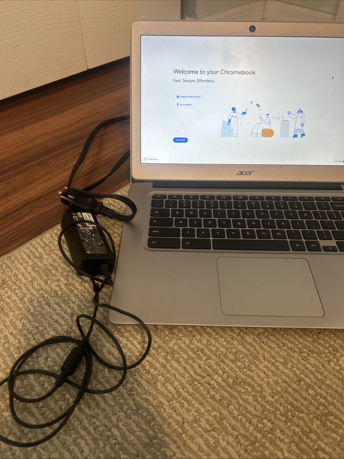 Acer 14″ Chromebook (CB3-431-12K1) Intel Celeron N16P1 with Chord and Case