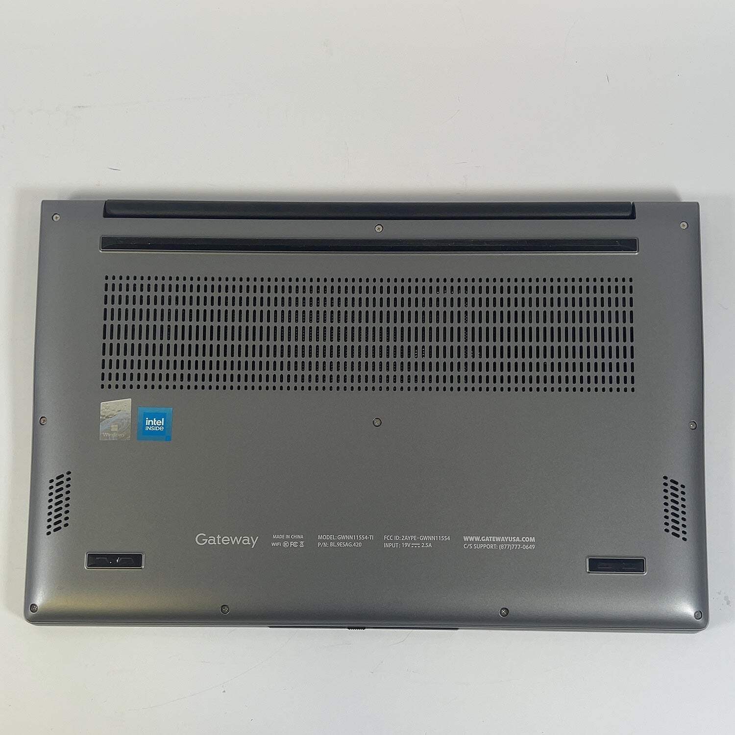 Gateway Notebook GWNN11554 15.6″ N100 800MHz 4GB RAM 128GB SSD