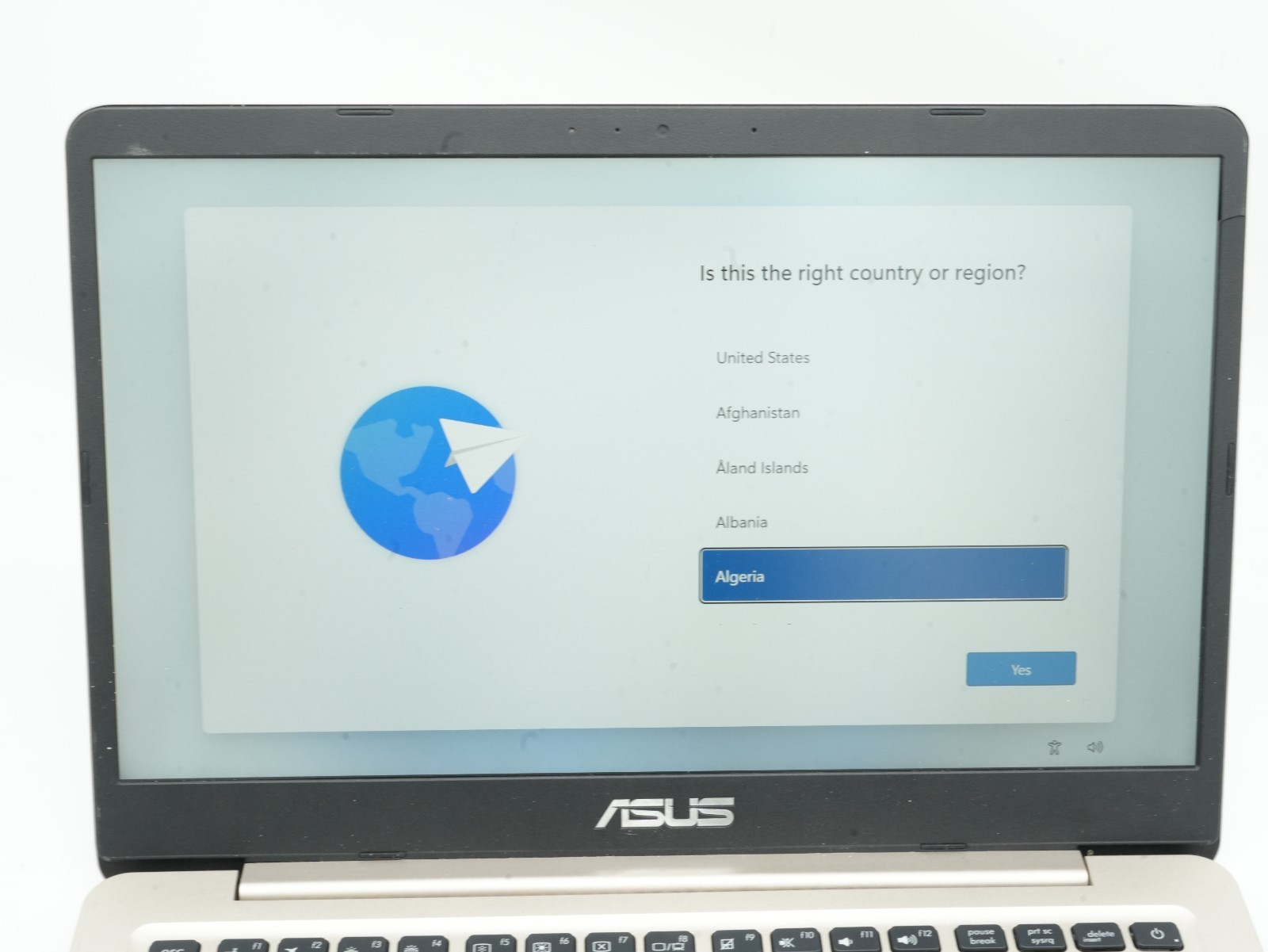 ASUS VivoBook S14 (S410U) – Intel Core i7-8550U – 24GB RAM – 1TB SSD – MX150 GPU