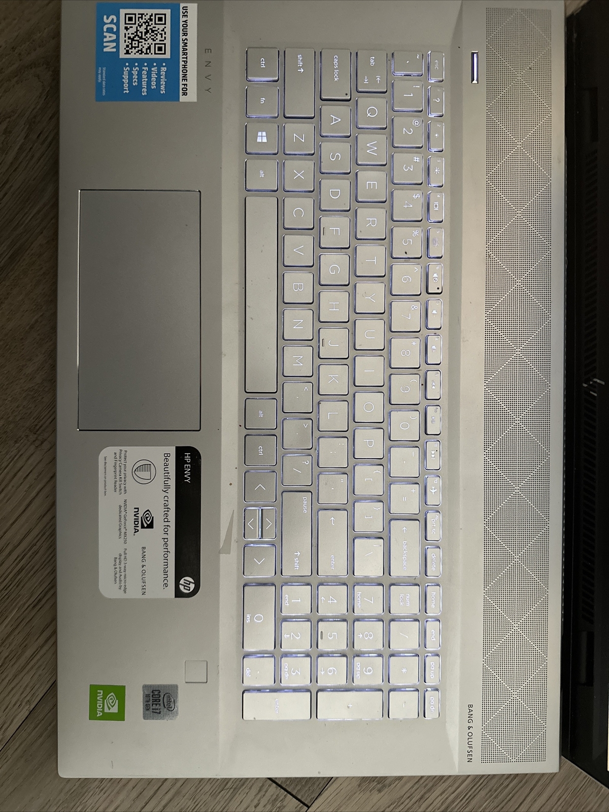 HP Envy 17m-ce1013dx i7-10th Gen 480GB SSD