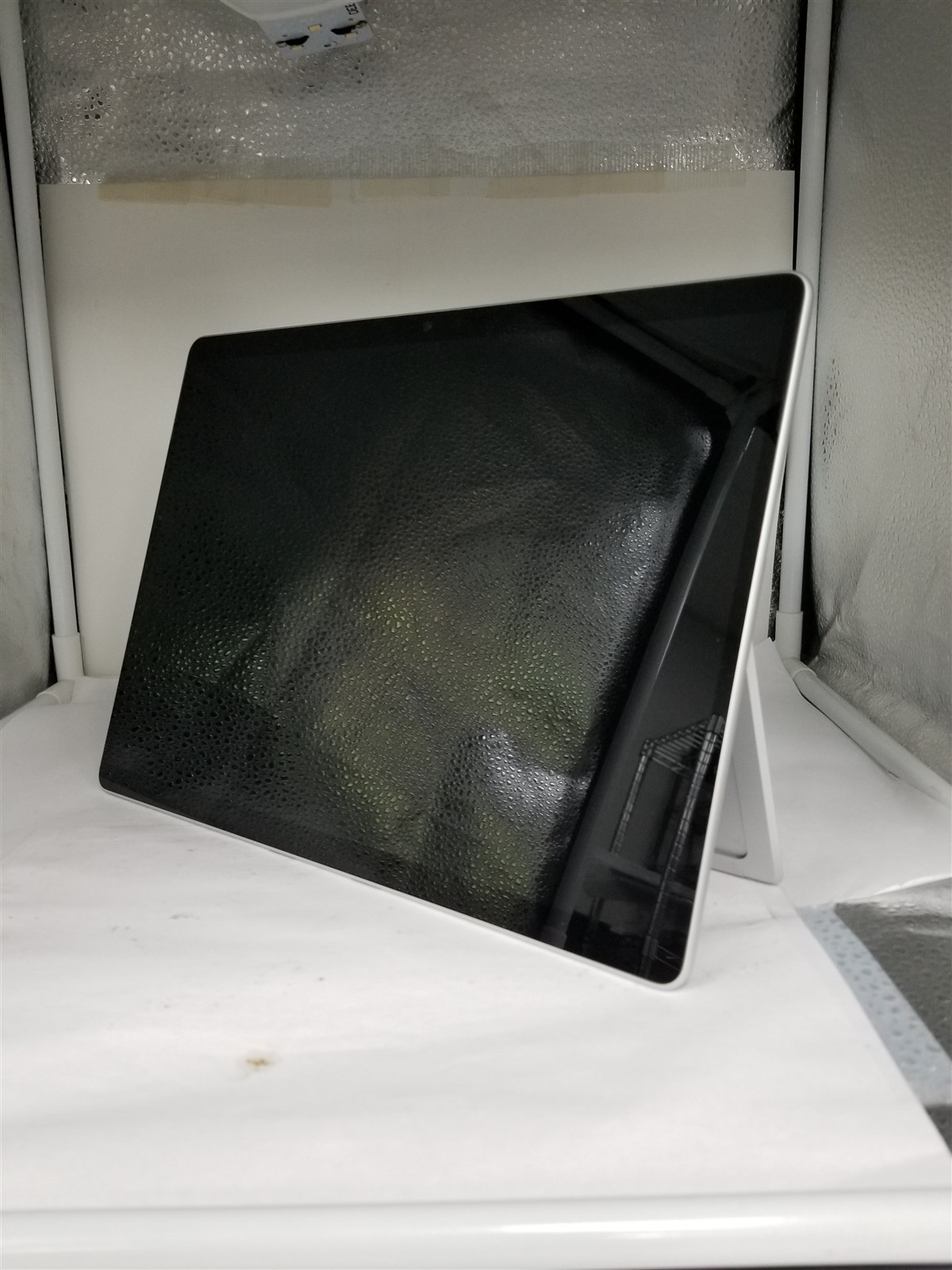 Microsoft Surface Pro 9 Core i5 13″ 8GB/128GB Silver Reduced Price VW6177